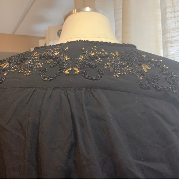 Torrid Boho Black and Gold Tie Up Blouse - Picture 4 of 6